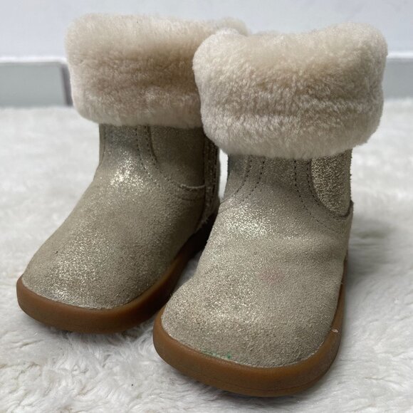 UGG Australia #1097035 Kid's Gold Tan Jorie II Suede Fur Boots Shoes Size 4/5 - Picture 3 of 10